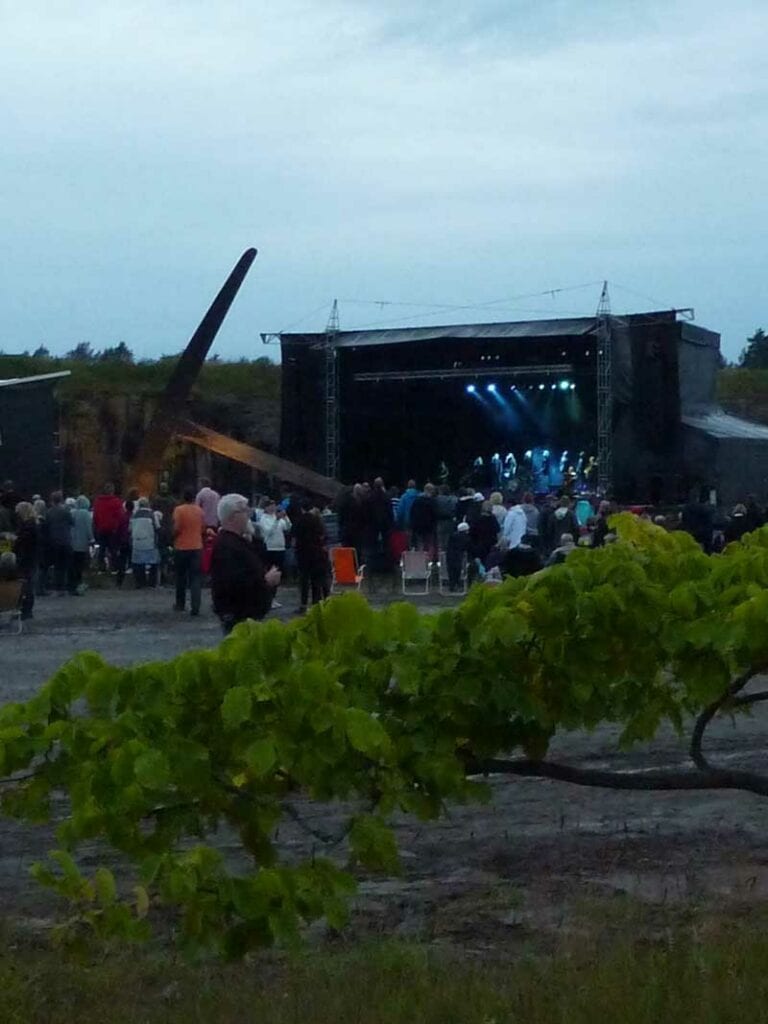 dag-2-Queen–2012-tomtens-kalkbrott